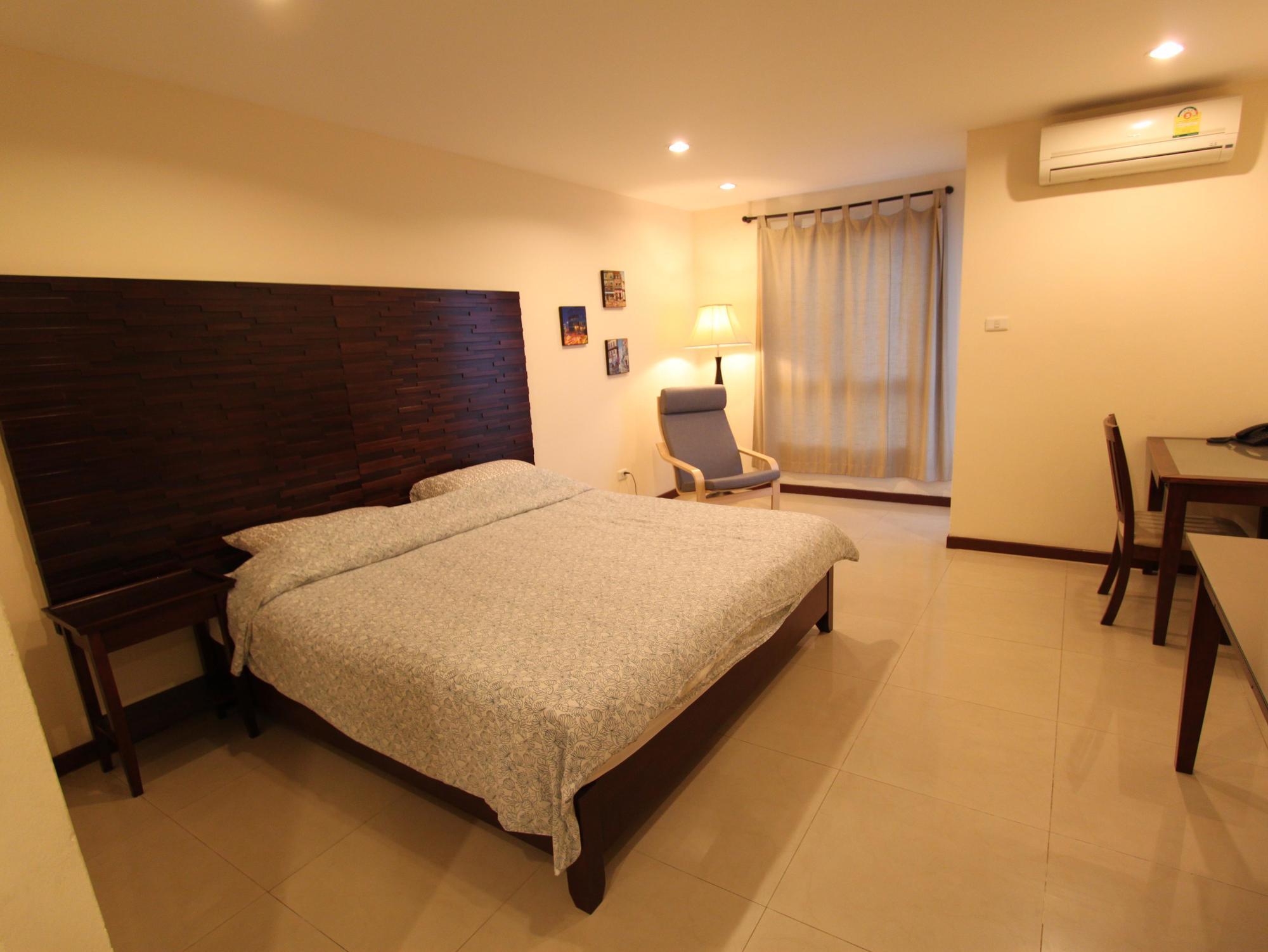בנגקוק The Royalbee Aparthotel מראה חיצוני תמונה